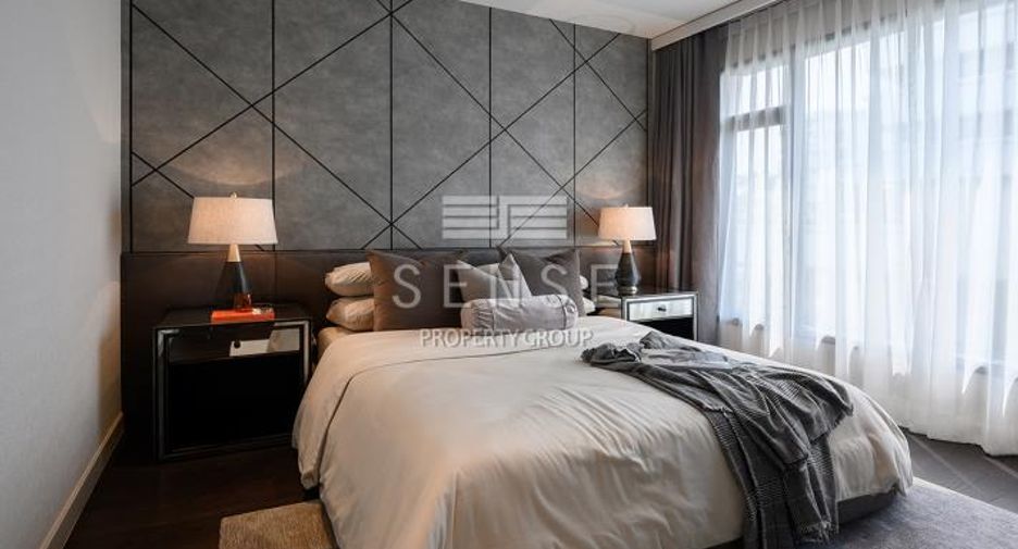 For sale 3 bedrooms condo in Watthana, Bangkok