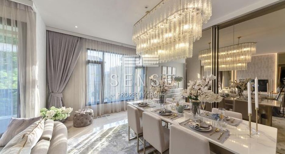 For sale 3 bedrooms condo in Watthana, Bangkok