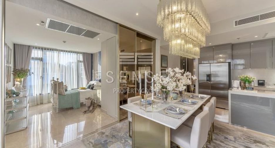For sale 3 bedrooms condo in Watthana, Bangkok