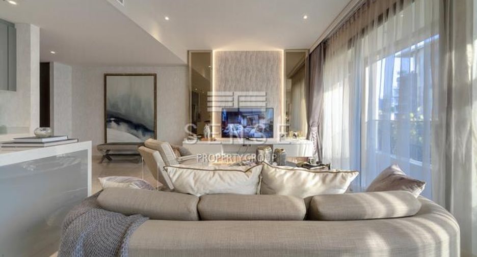 For sale 3 bedrooms condo in Watthana, Bangkok