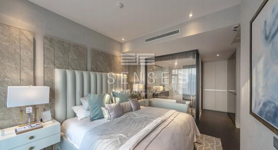 For sale 3 bedrooms condo in Watthana, Bangkok