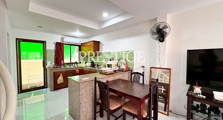 Local comercial en venta de 28 habitaciones en Bang Lamung, Chonburi