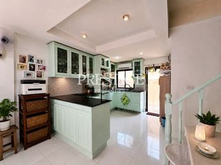 出售 28 卧室 商业空间 在 Bang Lamung, Chon Buri