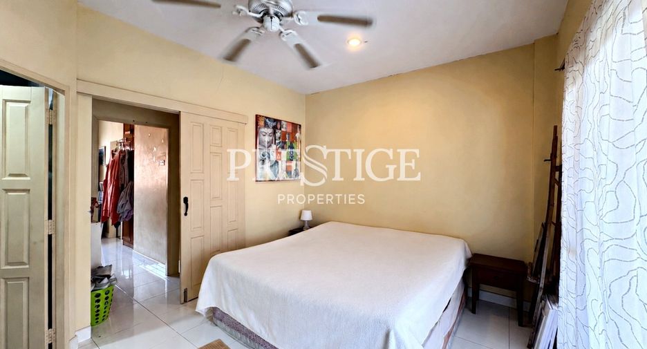 Local comercial en venta de 28 habitaciones en Bang Lamung, Chonburi