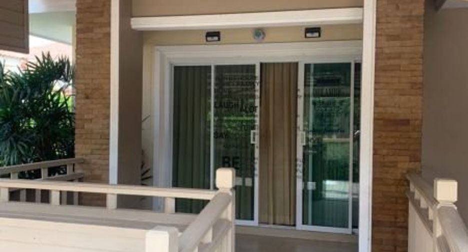 For sale 3 Beds house in Mueang Lop Buri, Lopburi
