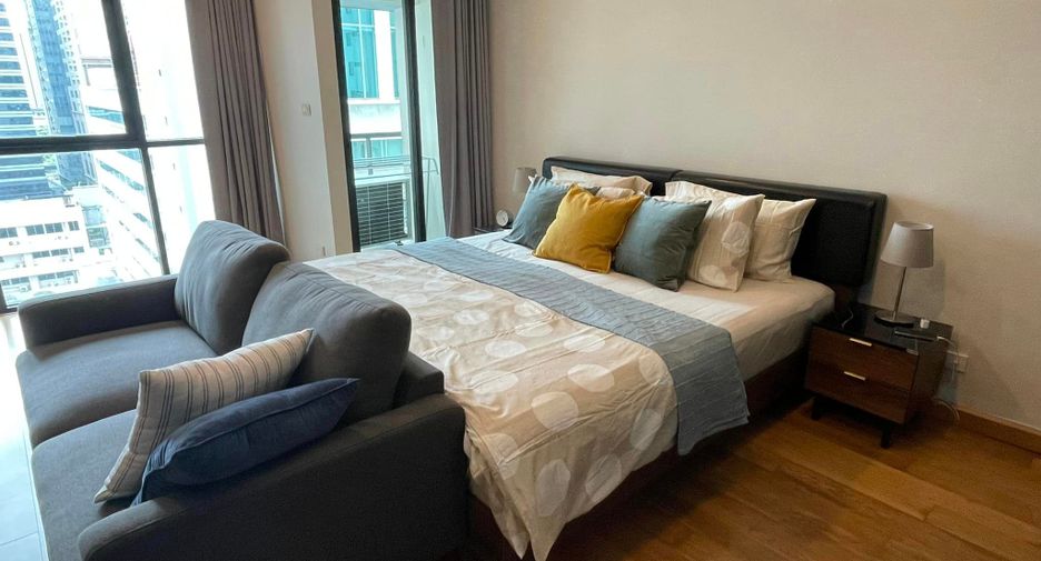 For rent and for sale studio condo in Sathon, Bangkok