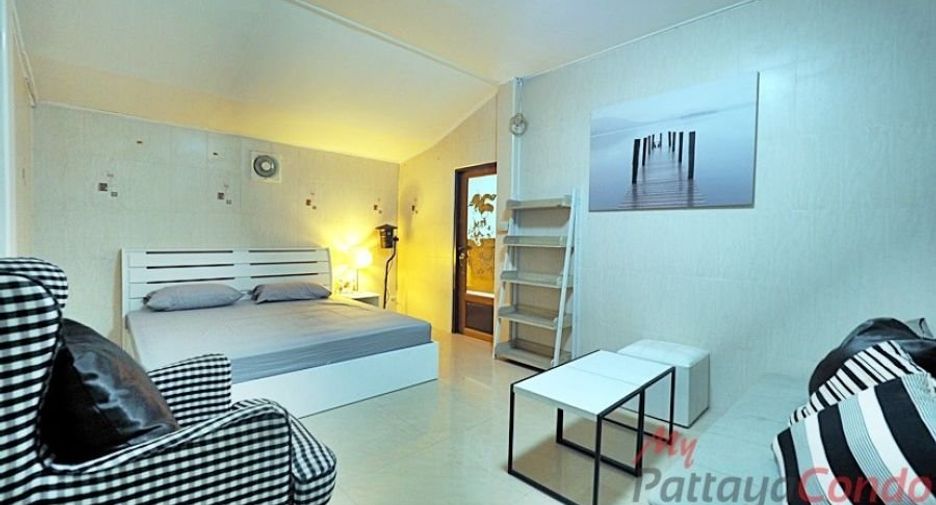 出售 3 卧室 独立屋 在 Bang Lamung, Chon Buri