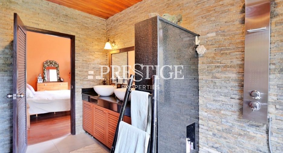 À vendre 4 chambres maison à East Pattaya, Pattaya