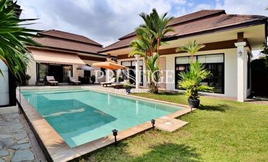 For sale 4 bedrooms house in East Pattaya, Pattaya