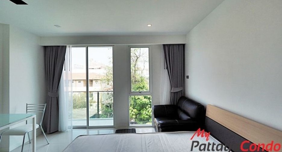 For sale studio condo in Bang Lamung, Chonburi