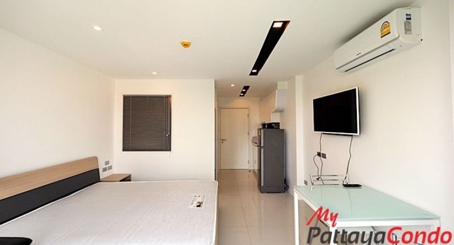 For sale studio condo in Bang Lamung, Chonburi