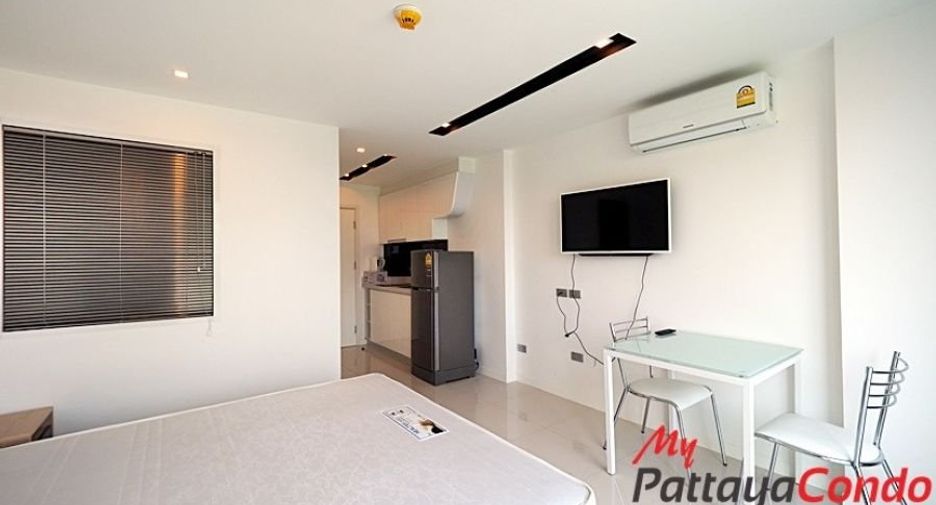 For sale studio condo in Bang Lamung, Chonburi