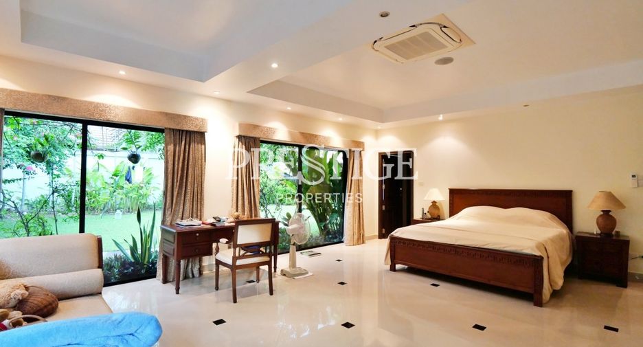 For sale 4 bed house in Bang Lamung, Chonburi