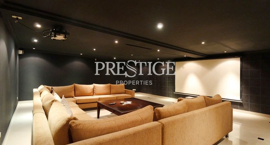 For sale 4 bed house in Bang Lamung, Chonburi