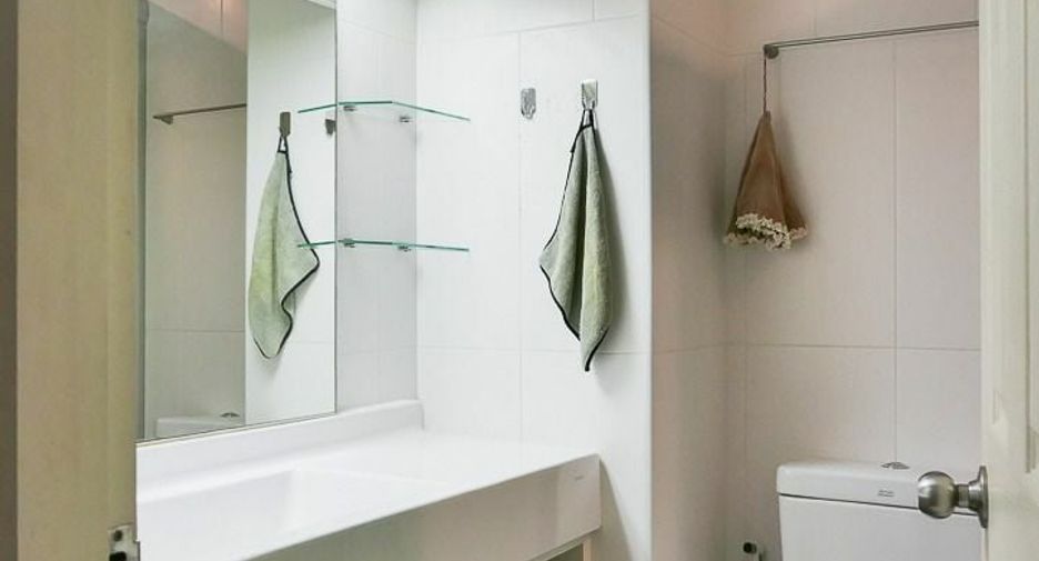 For sale 1 bed condo in Phaya Thai, Bangkok