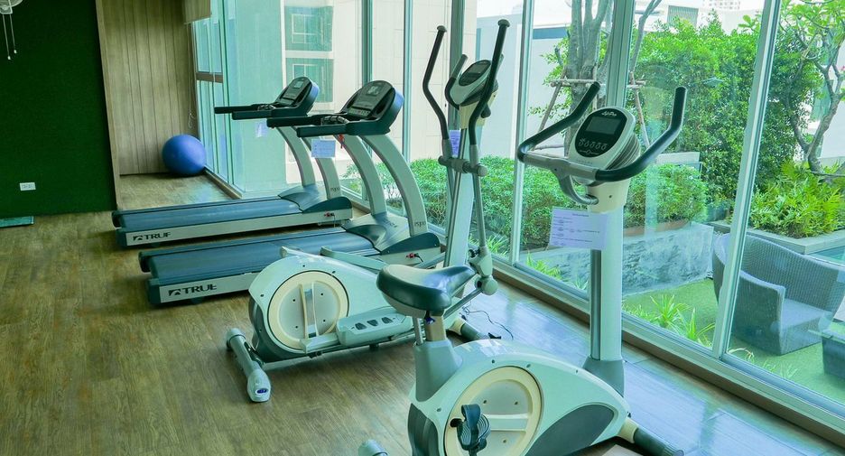 For sale 1 bed condo in Phaya Thai, Bangkok