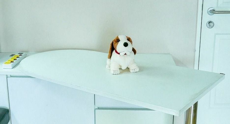 For sale 1 bed condo in Phaya Thai, Bangkok