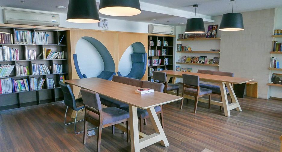 For sale 1 bed condo in Phaya Thai, Bangkok