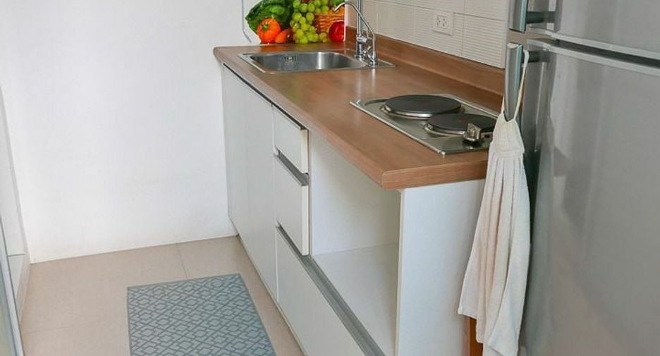 For sale 1 bed condo in Phaya Thai, Bangkok