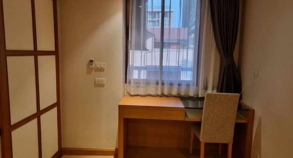 For rent 1 bed apartment in Pathum Wan, Bangkok