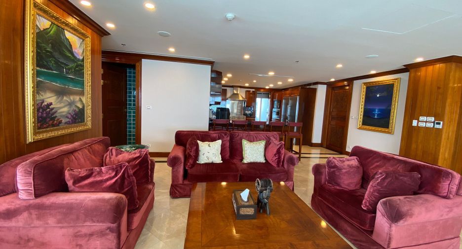 For sale 5 bed condo in Kathu, Phuket
