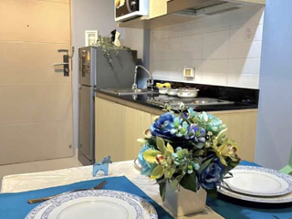 For sale 1 Beds condo in Huai Khwang, Bangkok
