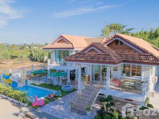 For sale 4 bed villa in Mueang Nakhon Phanom, Nakhon Phanom