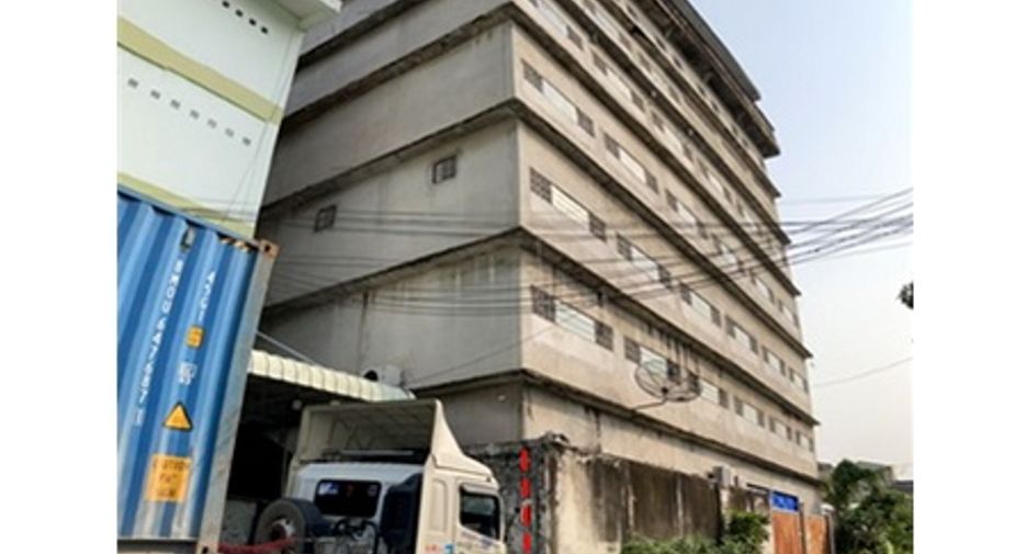 Almacén en venta en Thung Khru, Bangkok