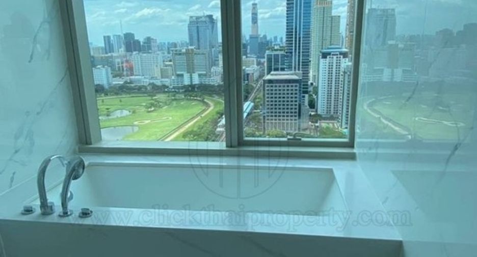 Wohnung zur Miete mit 4 Zimmer in Pathum Wan, Bangkok