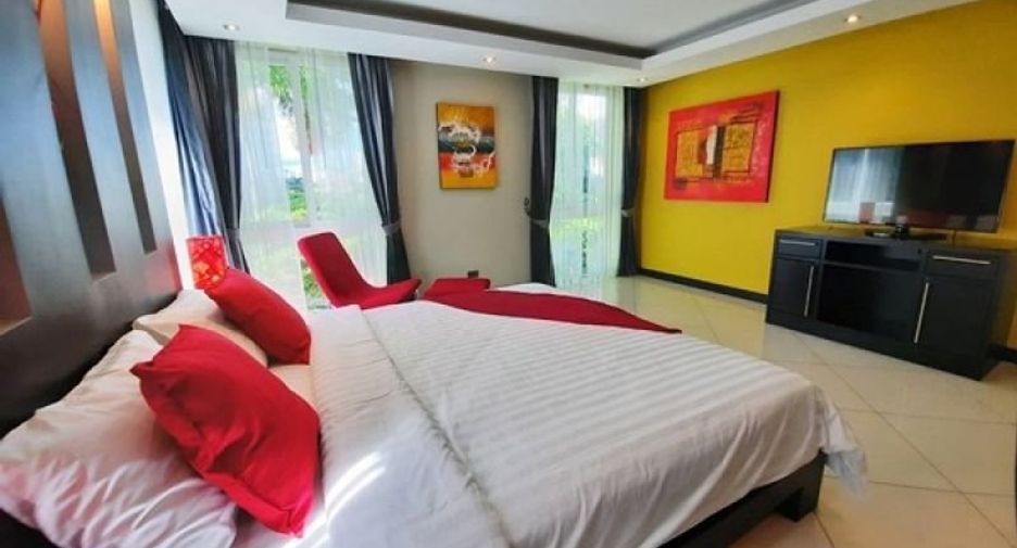 For sale 5 bedrooms house in Bang Lamung, Chonburi