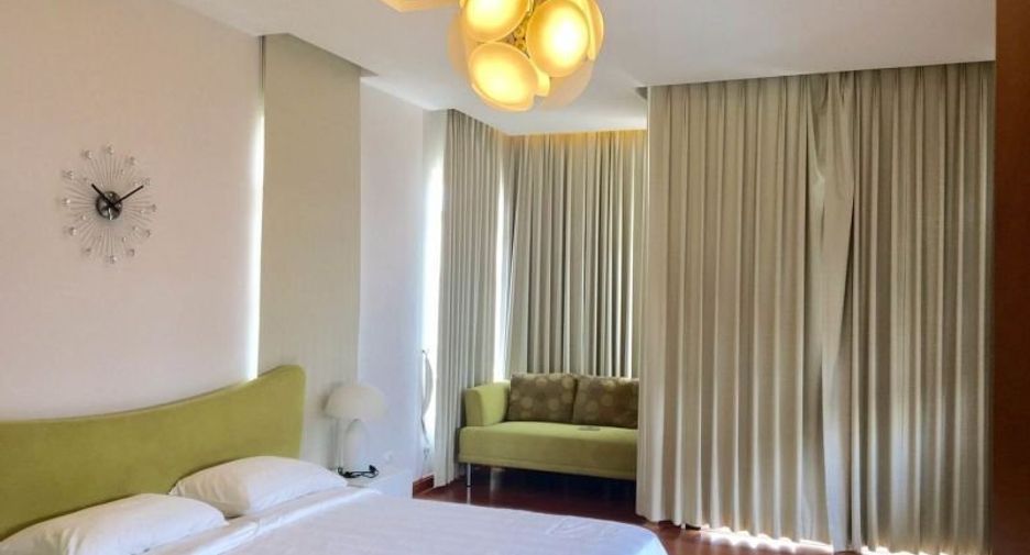 For rent and for sale 4 bedrooms house in Sattahip, Chonburi