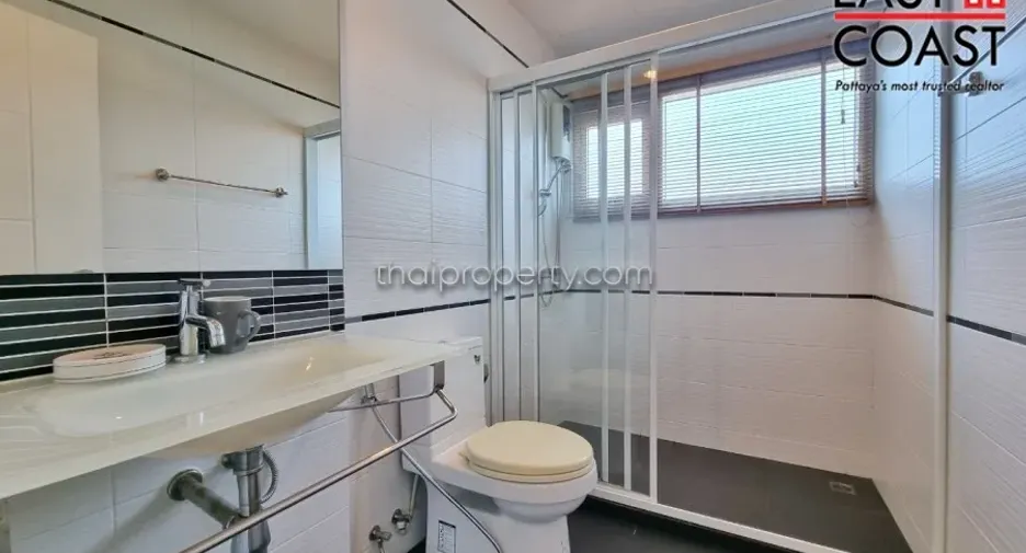 For rent and for sale 2 bedrooms condo in Bang Lamung, Chonburi