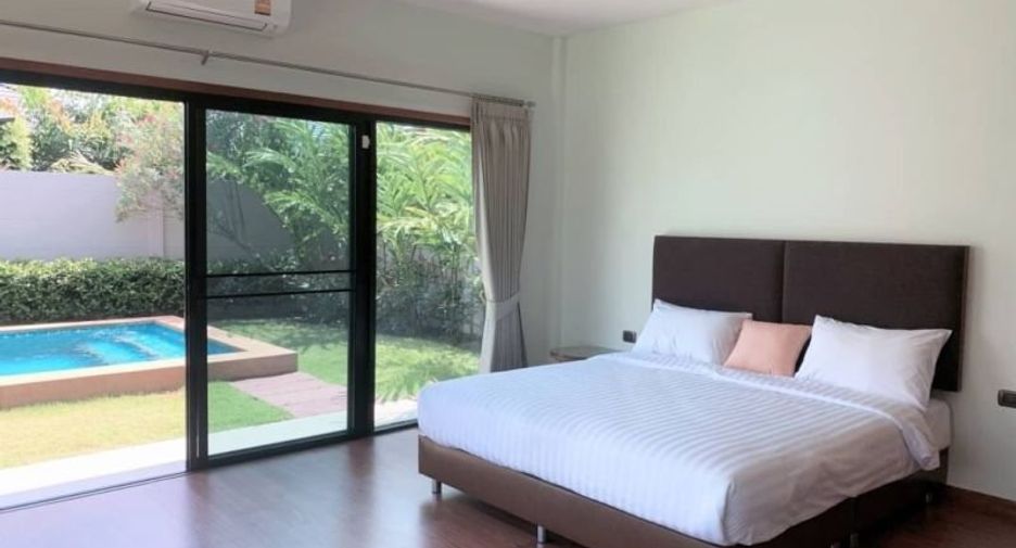 Casa en alquiler de 3 habitaciones en Sattahip, Chonburi
