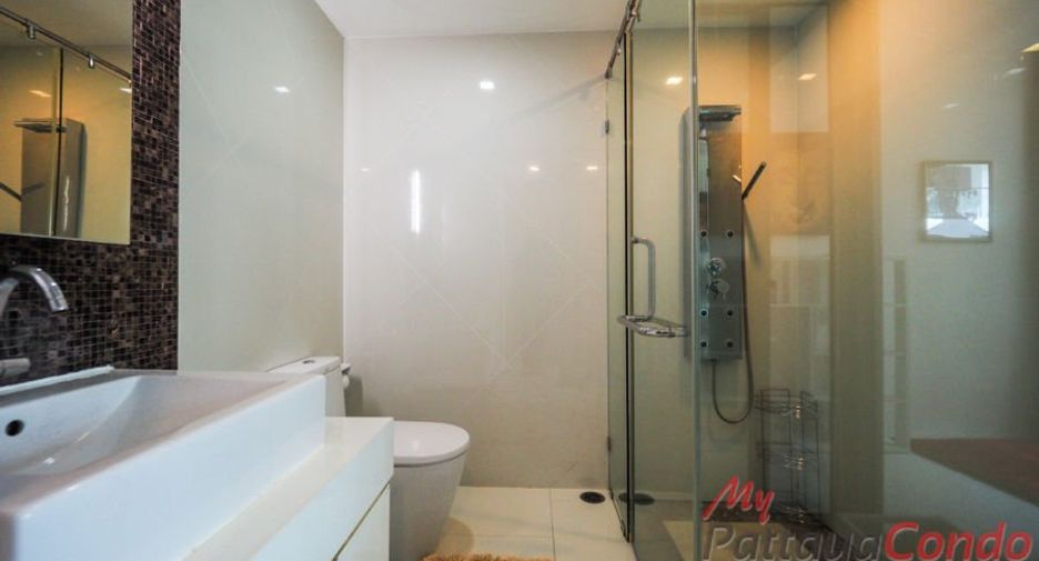For sale 2 bedrooms condo in Bang Lamung, Chonburi