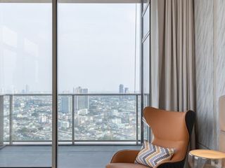 For rent 3 bedrooms condo in Bang Kho Laem, Bangkok