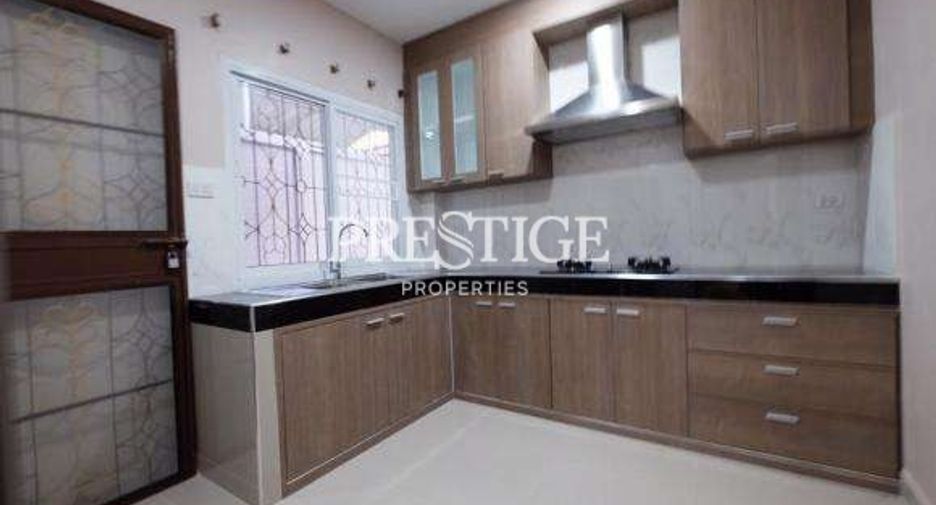 For sale and for rent 3 bedrooms house in Bang Lamung, Chonburi