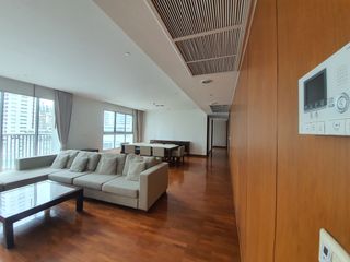 For sale and for rent 3 bed apartment in Watthana, Bangkok