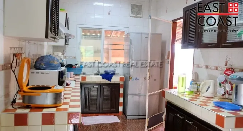 For sale 4 ベッドルーム house in Bang Lamung, Chonburi