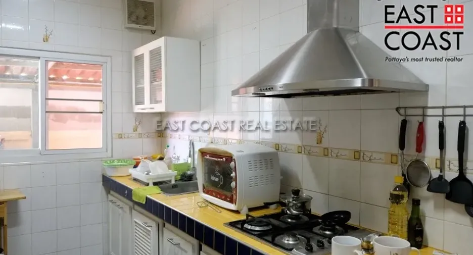For sale 4 ベッドルーム house in Bang Lamung, Chonburi