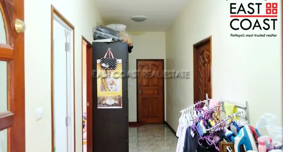 For sale 4 ベッドルーム house in Bang Lamung, Chonburi