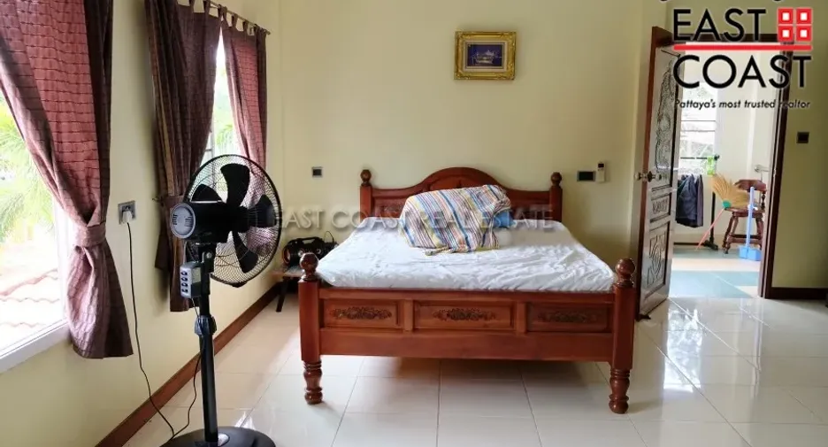 For sale 4 ベッドルーム house in Bang Lamung, Chonburi
