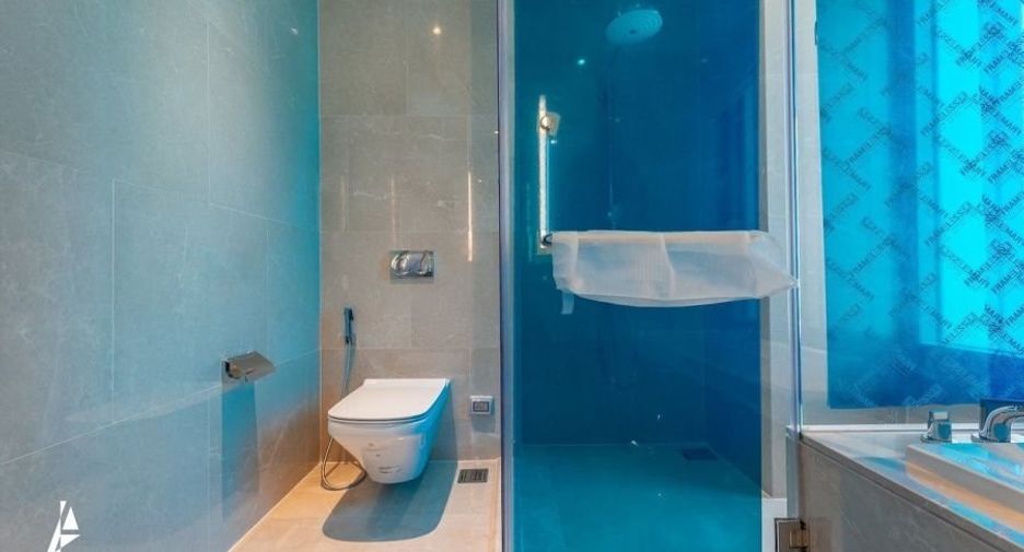 For sale 2 bedrooms condo in Khlong San, Bangkok