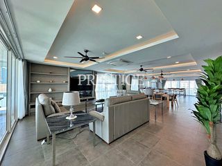For sale 5 Beds condo in Bang Lamung, Chonburi