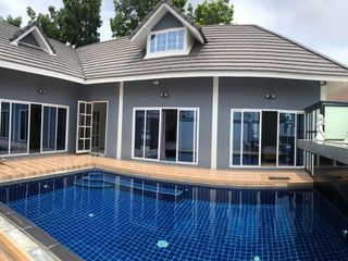 For rent 2 bed villa in Bang Lamung, Chonburi