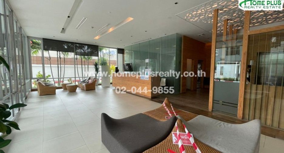 For sale 1 bed condo in Thon Buri, Bangkok