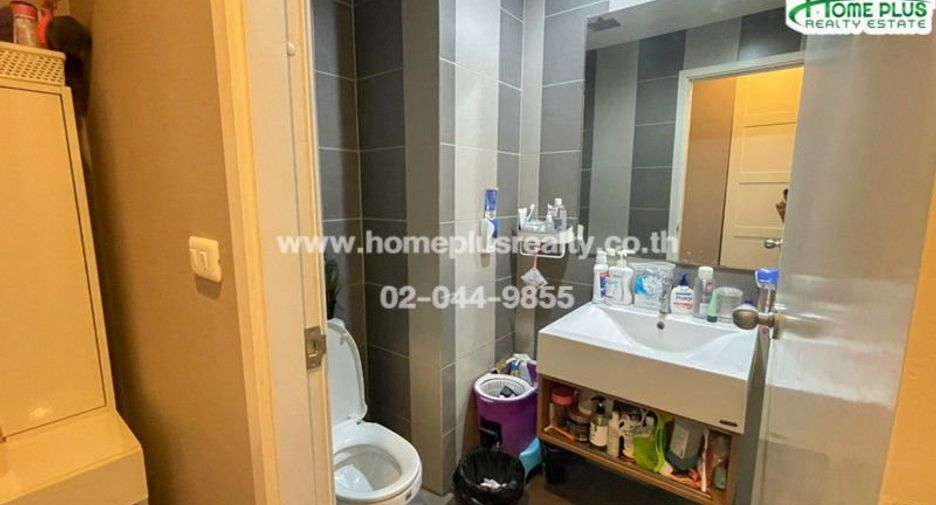For sale 1 bed condo in Thon Buri, Bangkok