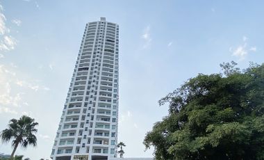 À vendre 1 chambre condo à Khlong San, Bangkok