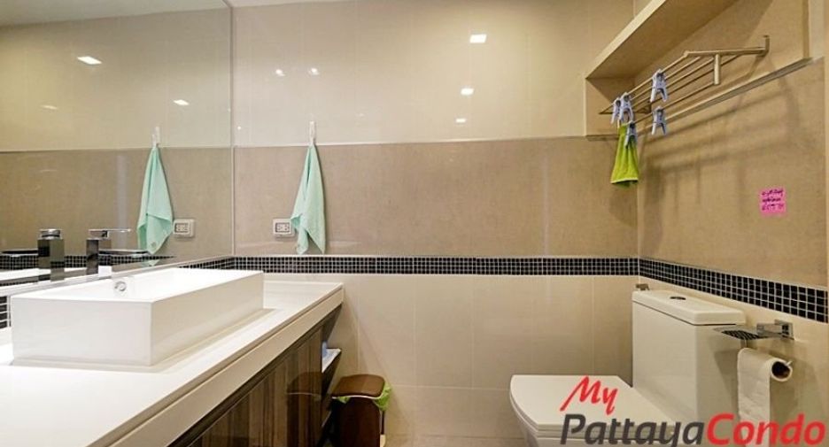 For sale 1 bed condo in Bang Lamung, Chonburi