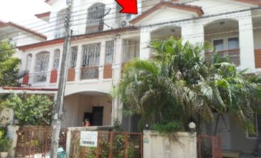 Reihenhaus zum Kauf mit 3 Zimmer in Prawet, Bangkok