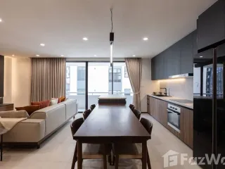For rent 4 bed condo in Khlong Toei, Bangkok